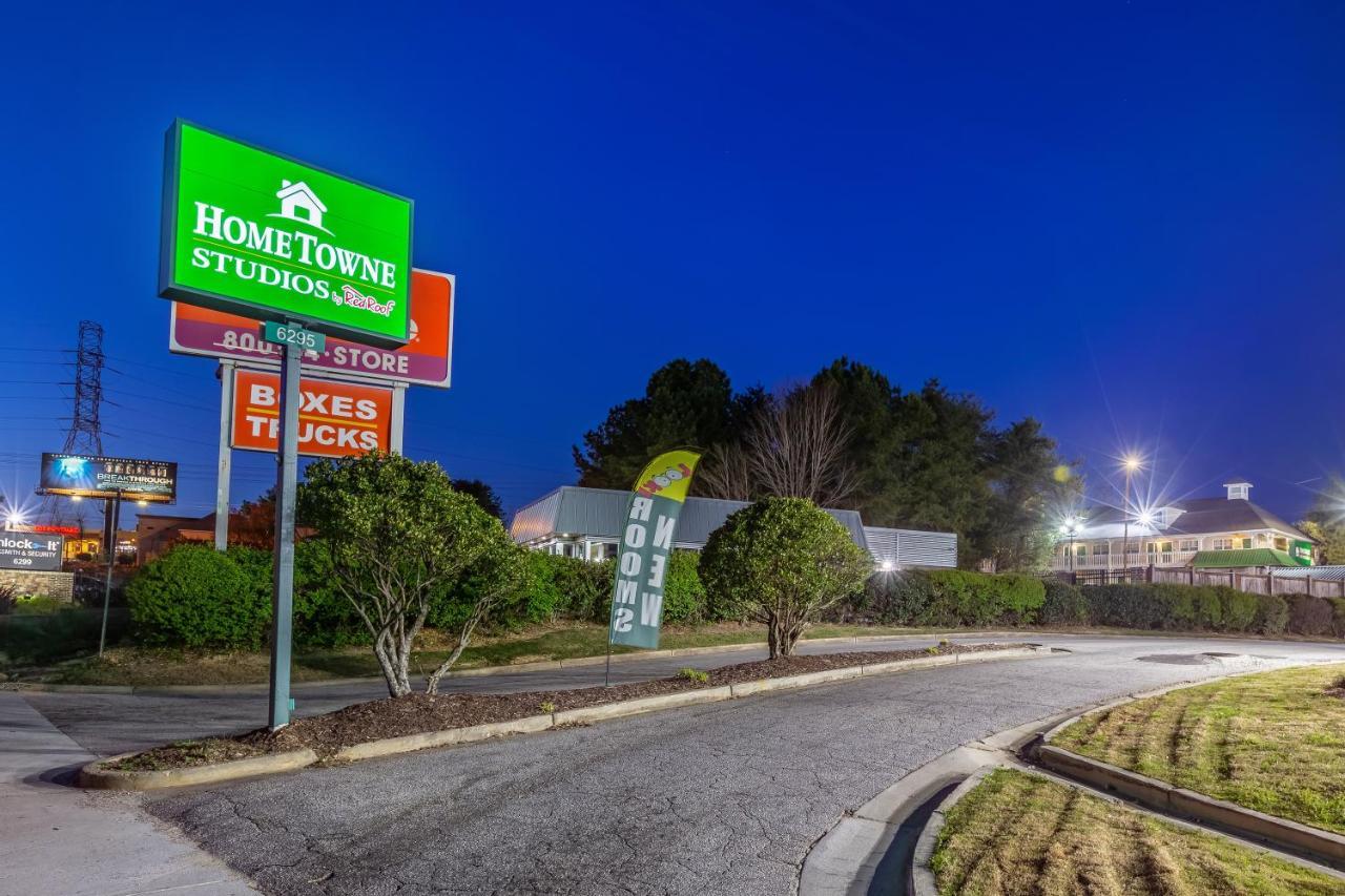 Hometowne Studios By Red Roof Atlanta Ne - Norcross South Экстерьер фото
